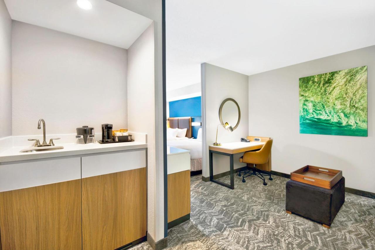 Springhill Suites Erie Kearsarge Exterior photo