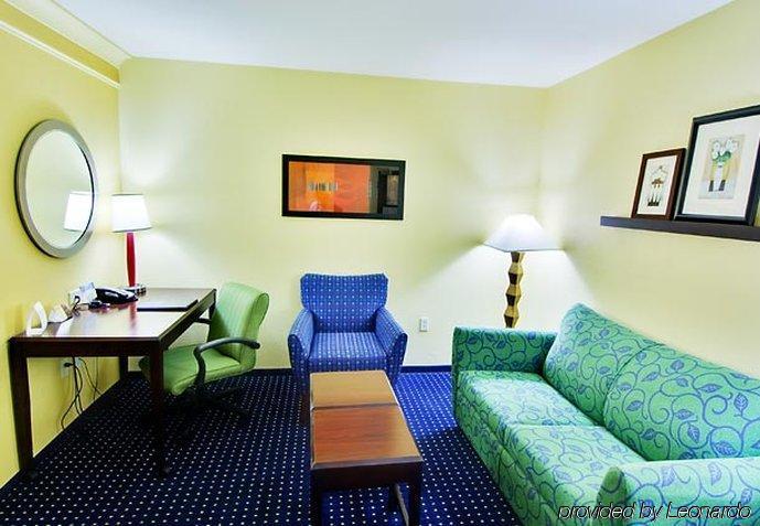 Springhill Suites Erie Kearsarge Room photo