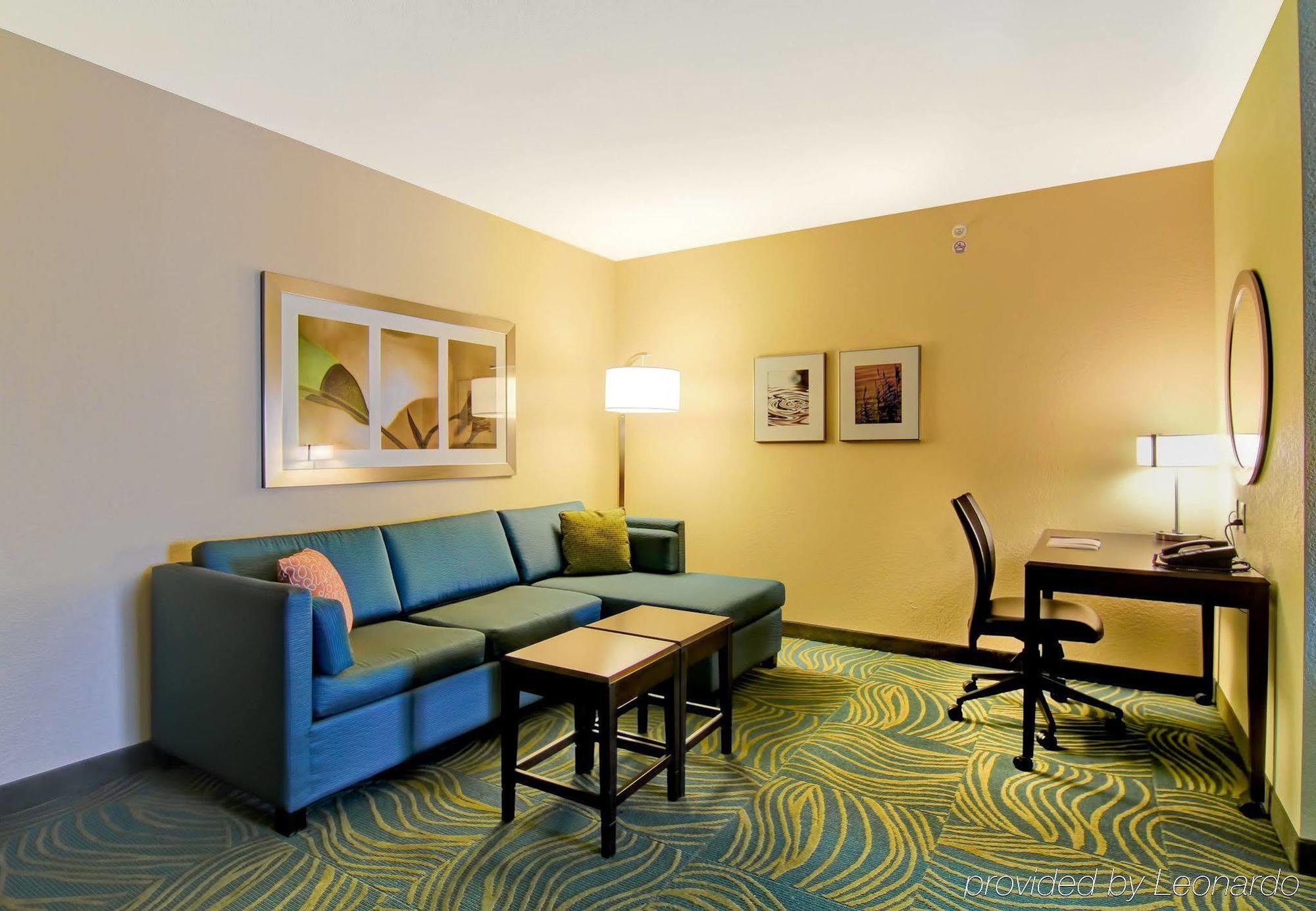 Springhill Suites Erie Kearsarge Exterior photo
